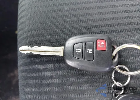 2014 Toyota Rav4 Xle из США, поврежденный, VIN 2T3RFREV2EW156722